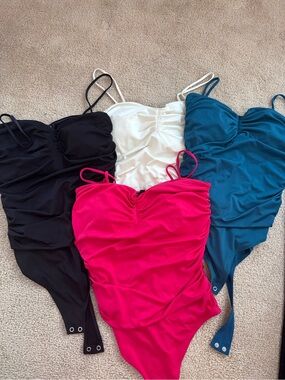 Express Women’s Bodysuit Bundle Size Medium M – 4 Colors